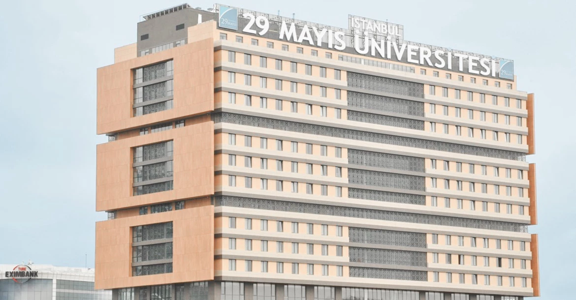 UNIVERSITY STUDENT DORMITORY