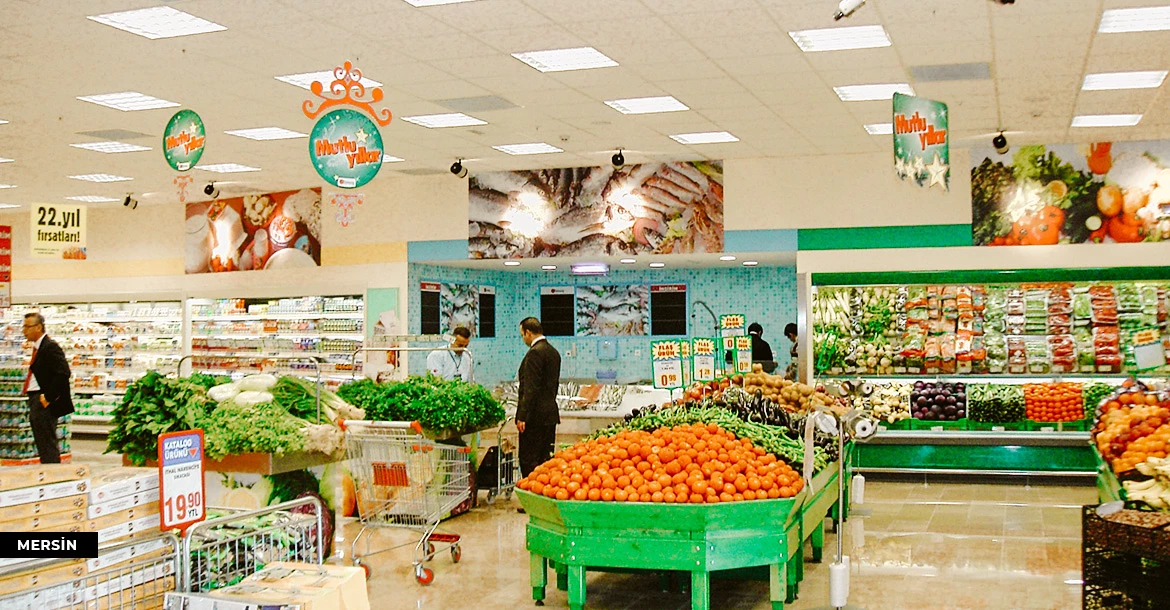 SUPERMARKET