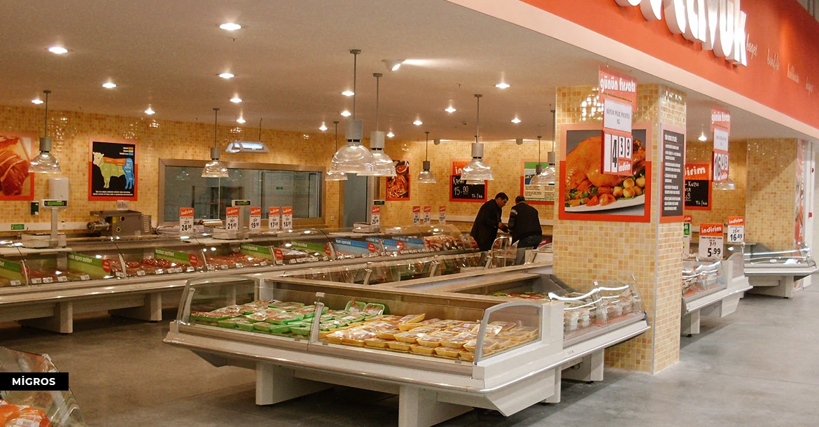 SUPERMARKET