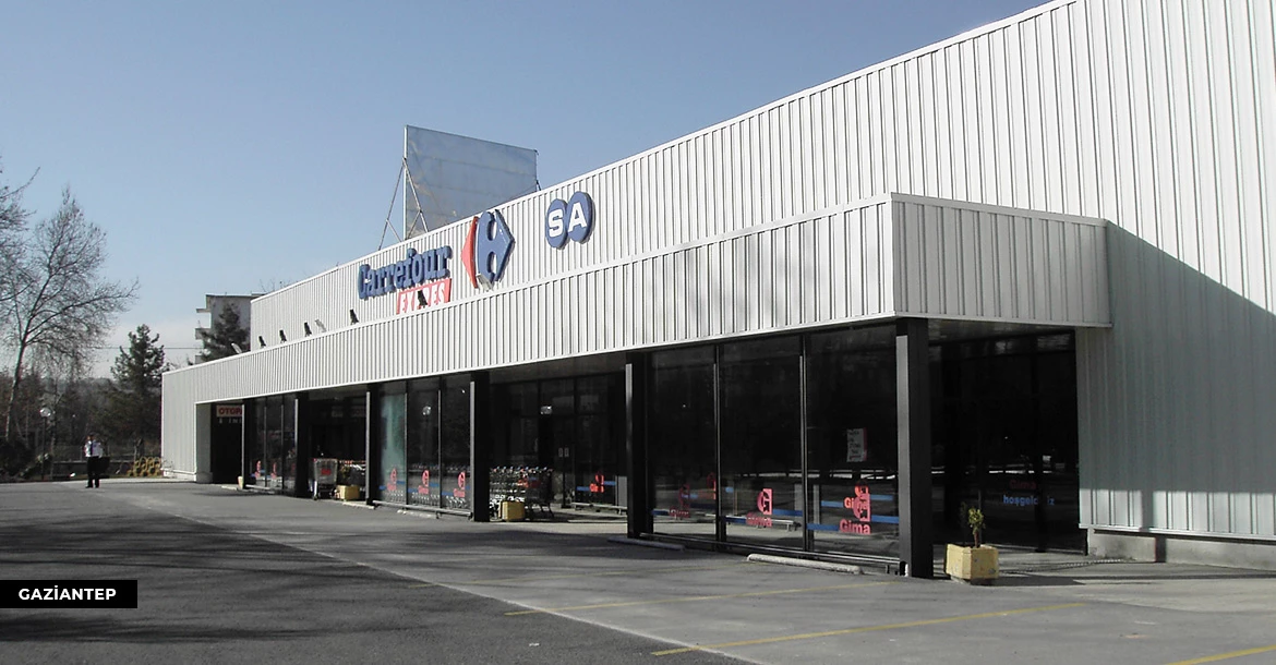 SUPERMARKET